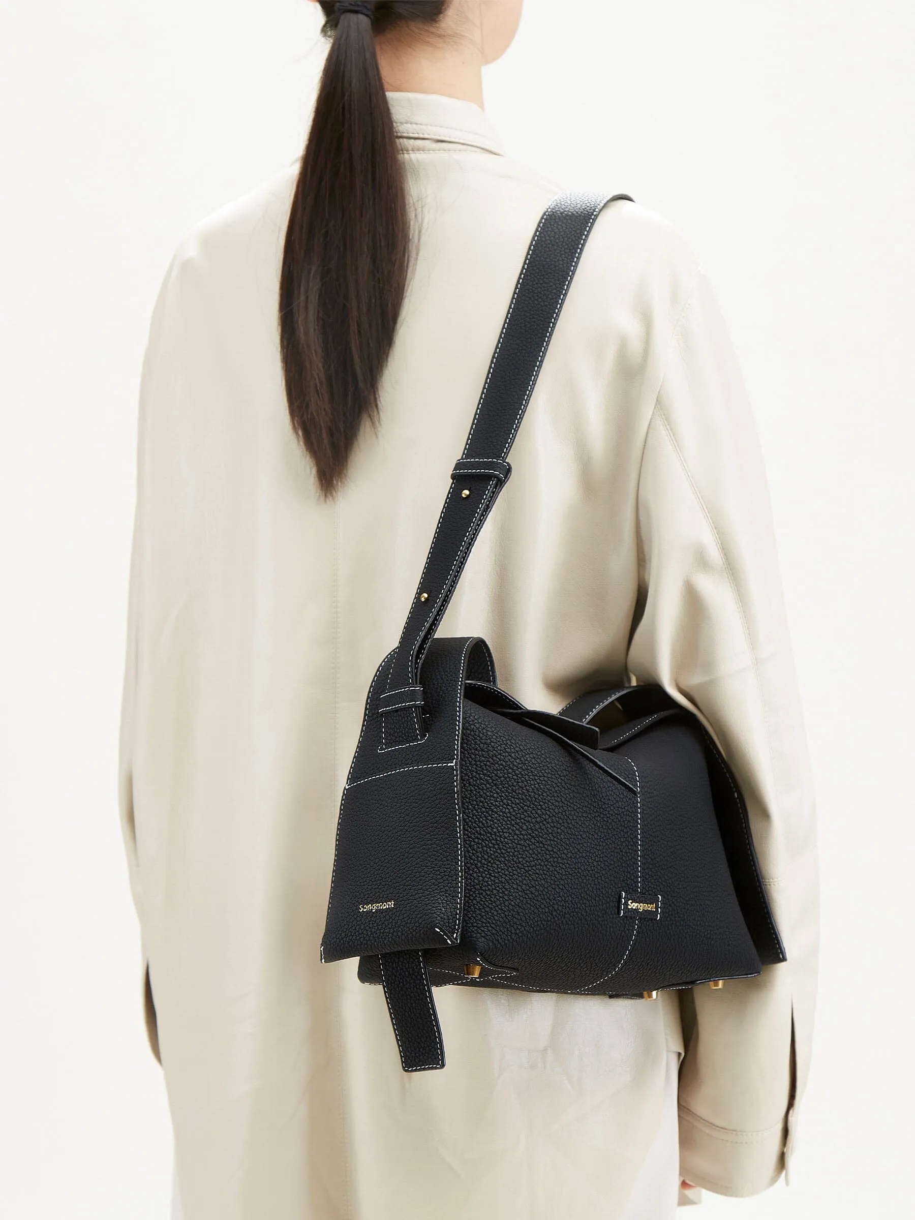 Drippy Roof Bag sold by Songmont product image thumbnail 4