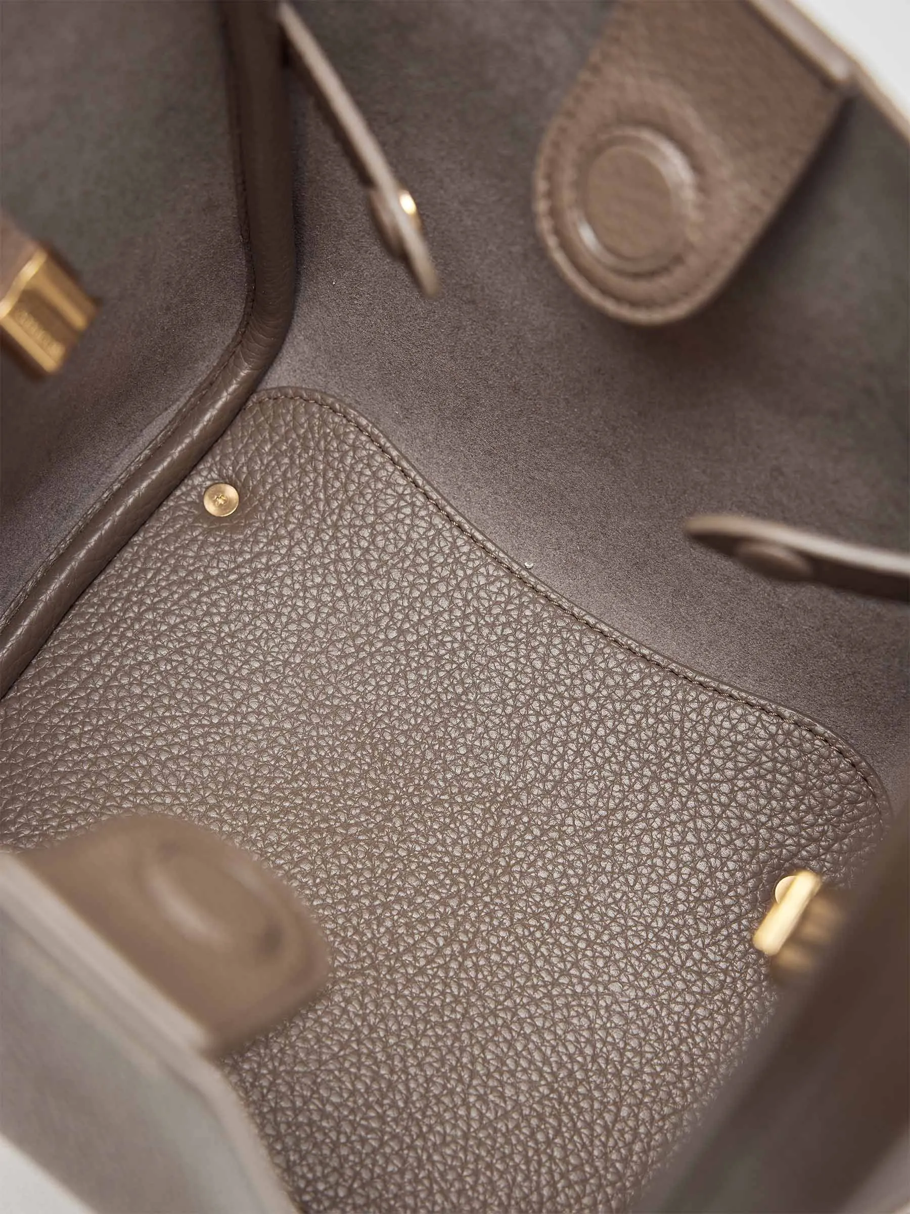 Medium Song Bag (vegan leather) sold by Songmont product image thumbnail 3