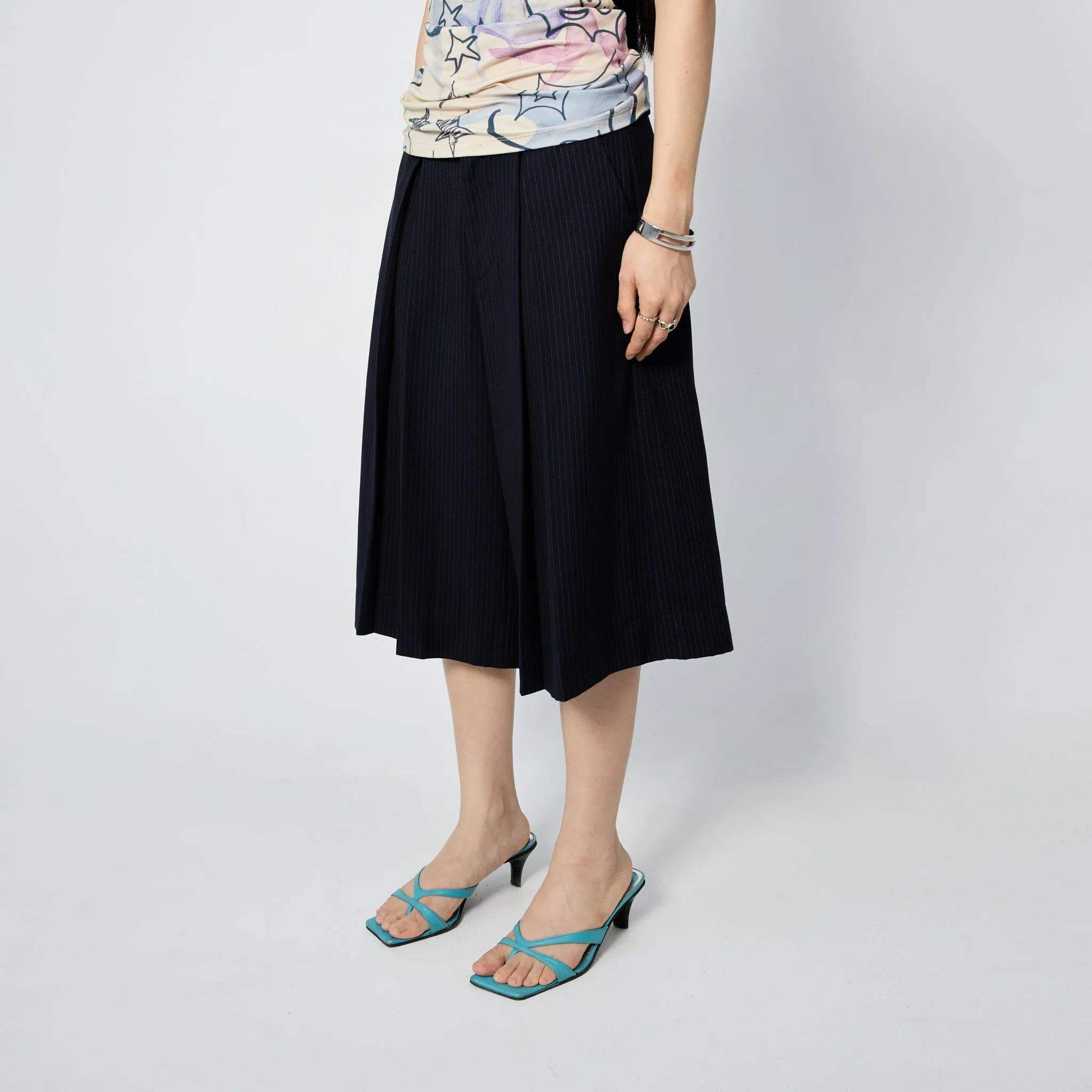 Tailored Culotte in Midnight sold by Arthur Apparel product image thumbnail 3