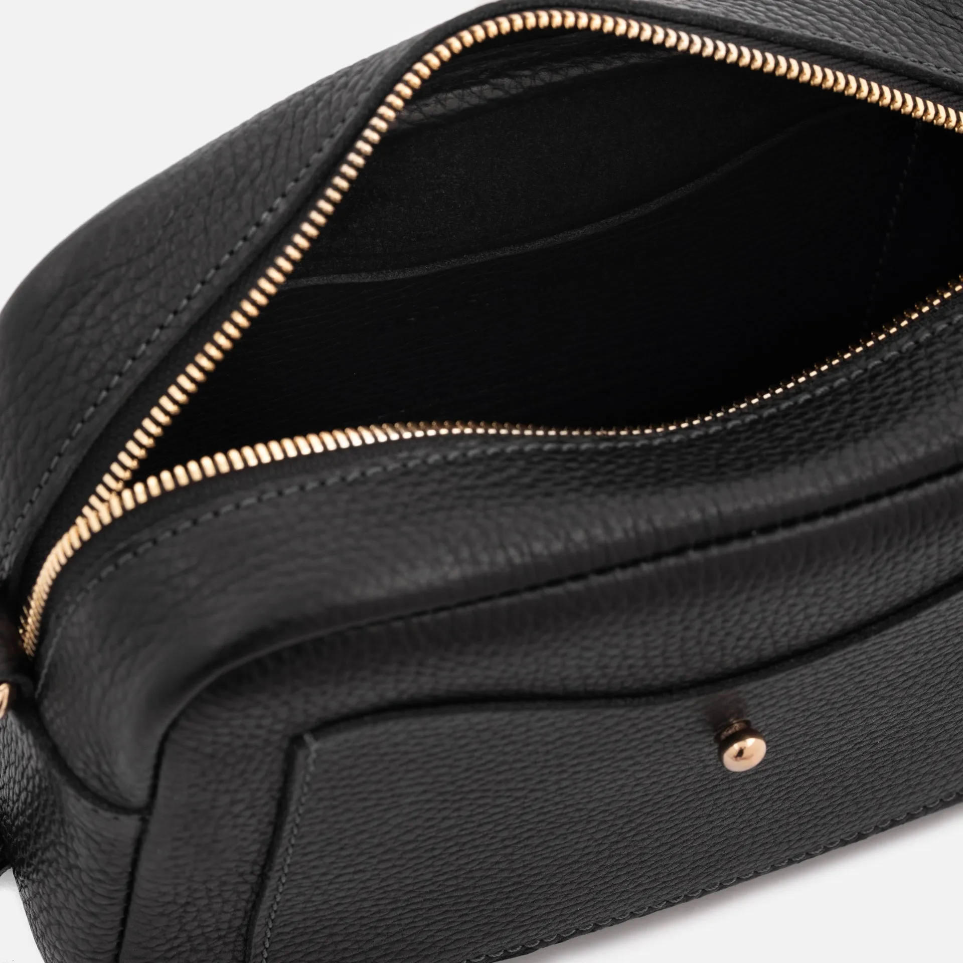 Callie Crossbody - Pebbled Leather - Women's sold by Beckett Simonon product image thumbnail 4