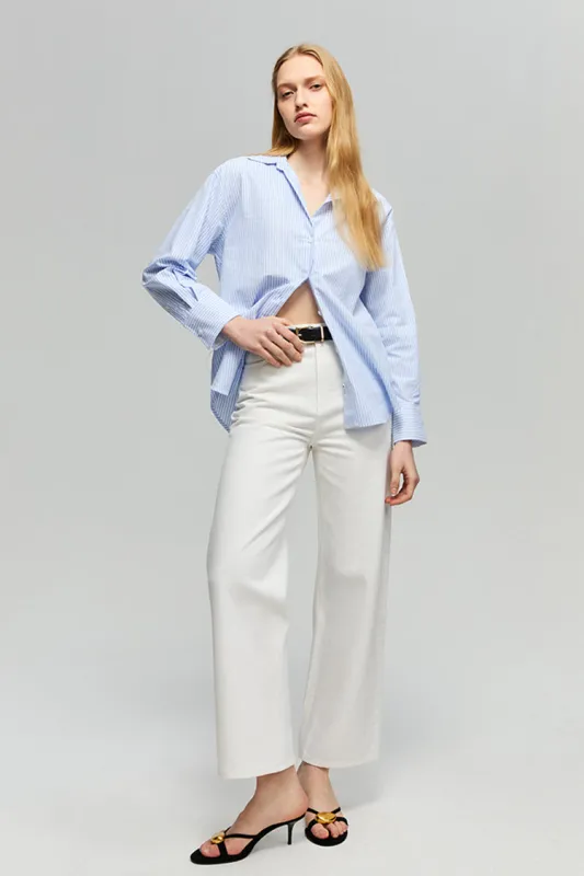 The Cityer Crop Wide Jeans sold by Etela Petite