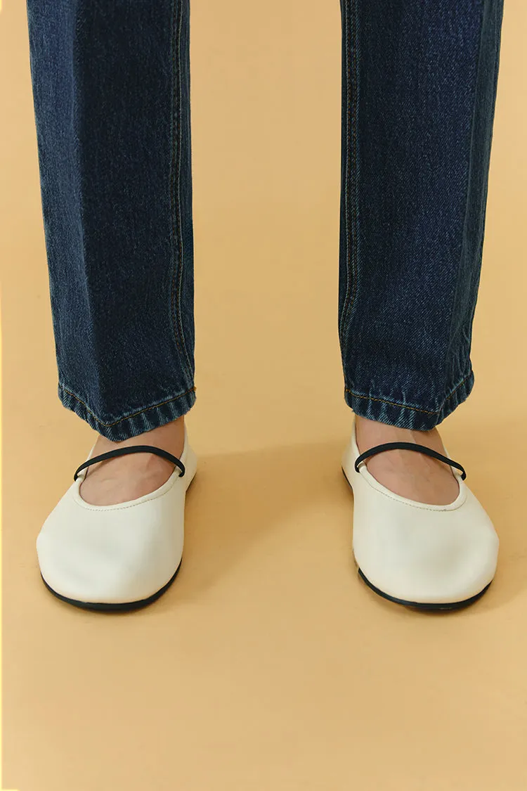 Fifth Avenue Tapered Jeans sold by Etela Petite product image thumbnail 3