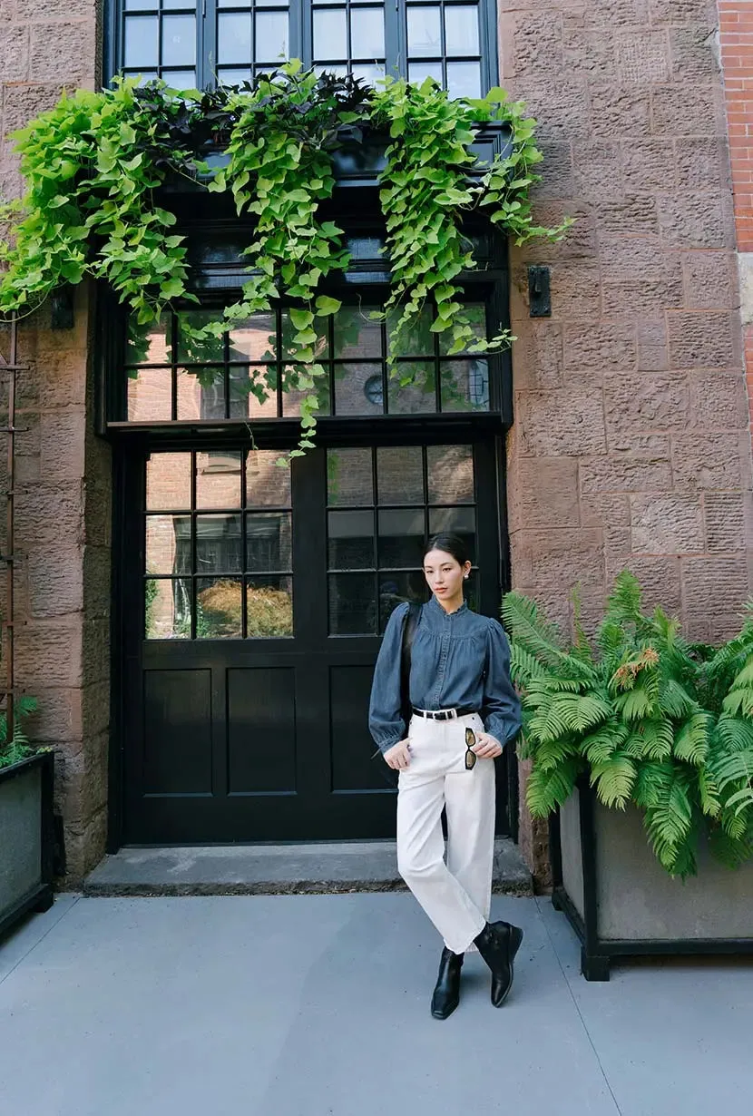 Bentley Straight Cropped Petite Jeans - White sold by Etela Petite product image thumbnail 5