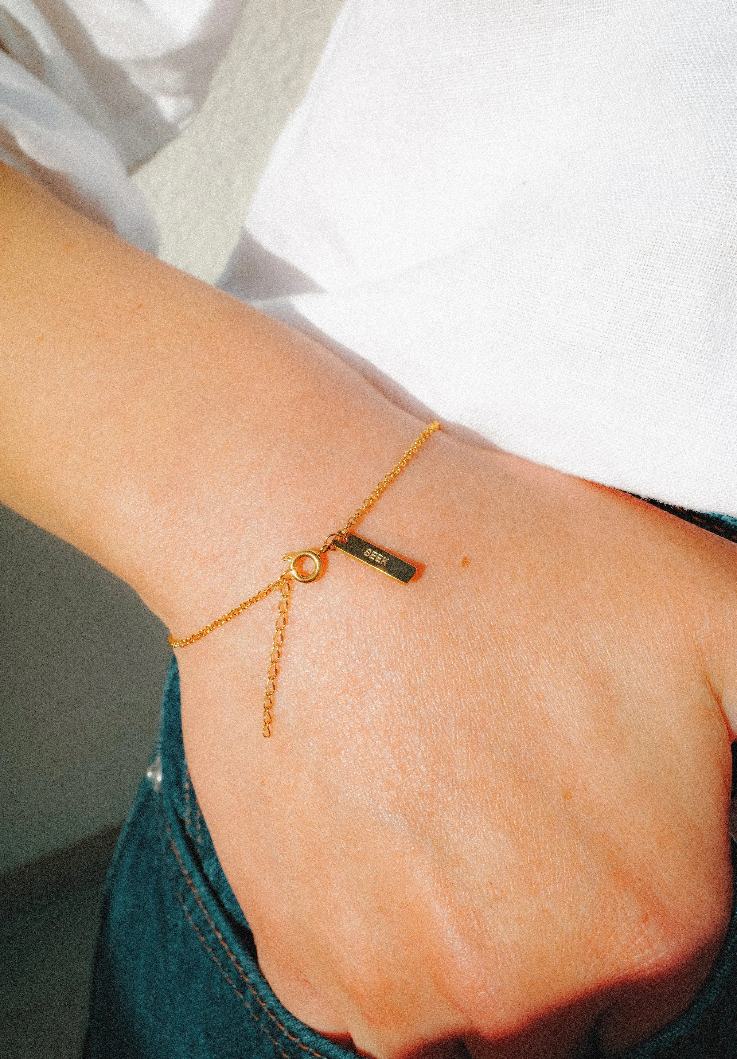 Lucent Arc Bracelet sold by Seek Discomfort product image thumbnail 3