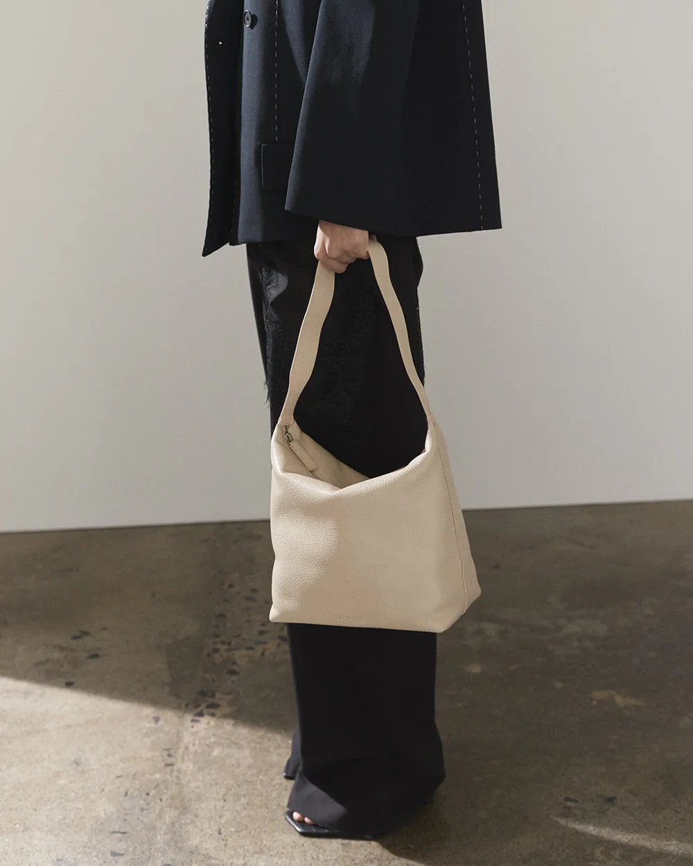 Daisy Bag: Oat sold by The Horse product image thumbnail 5