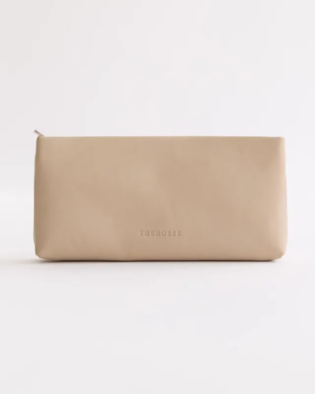 Wes Clutch: Oat made by The Horse