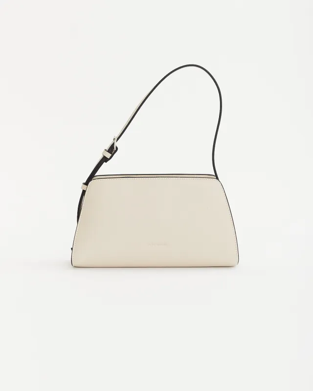 Clara Bag: Oat made by The Horse