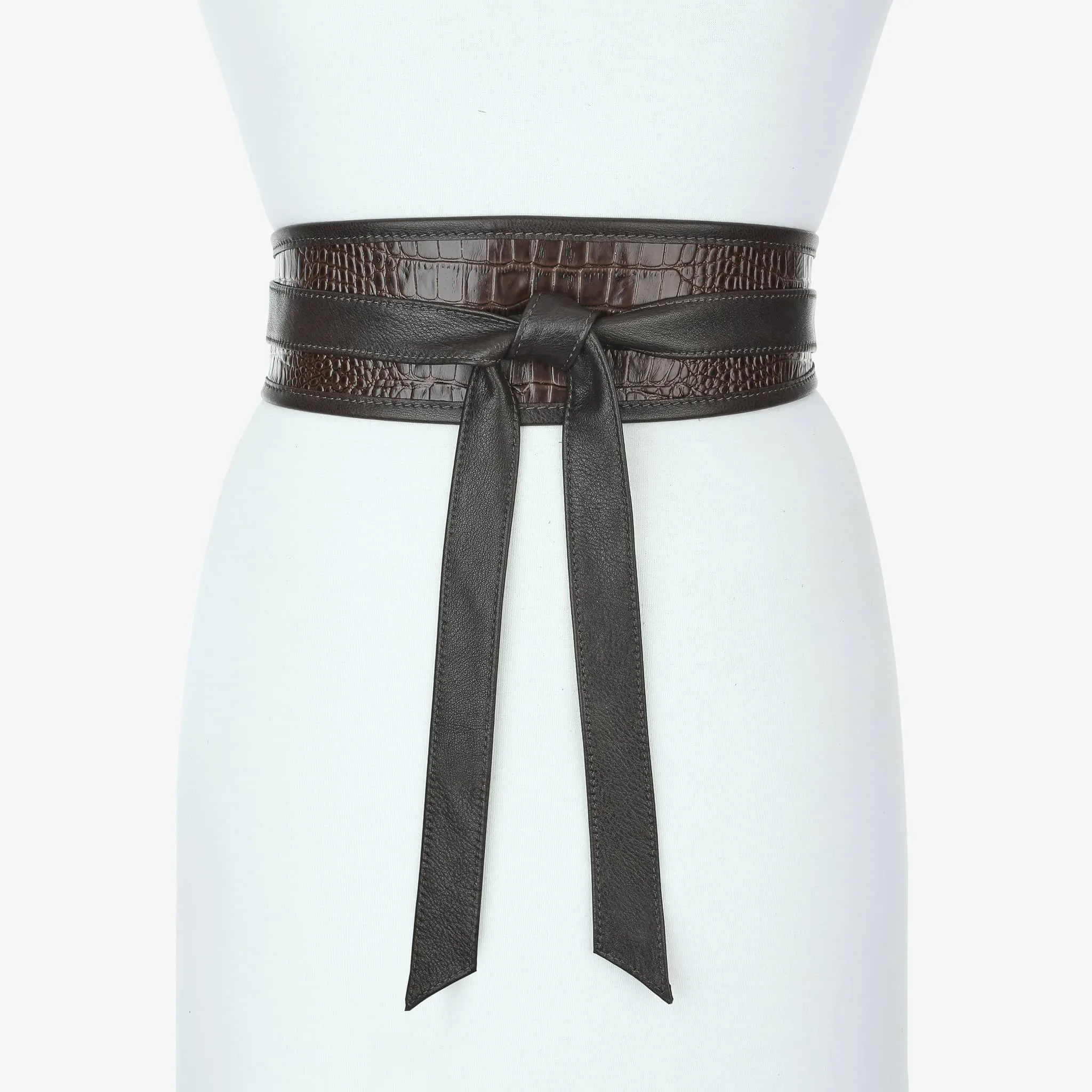 Suki Barcelona sold by Brave Leather product image thumbnail 5