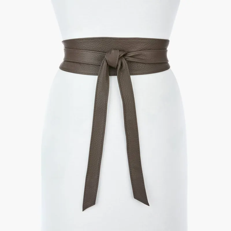 Mananas Chestnut Pebbled - One Size sold by Brave Leather