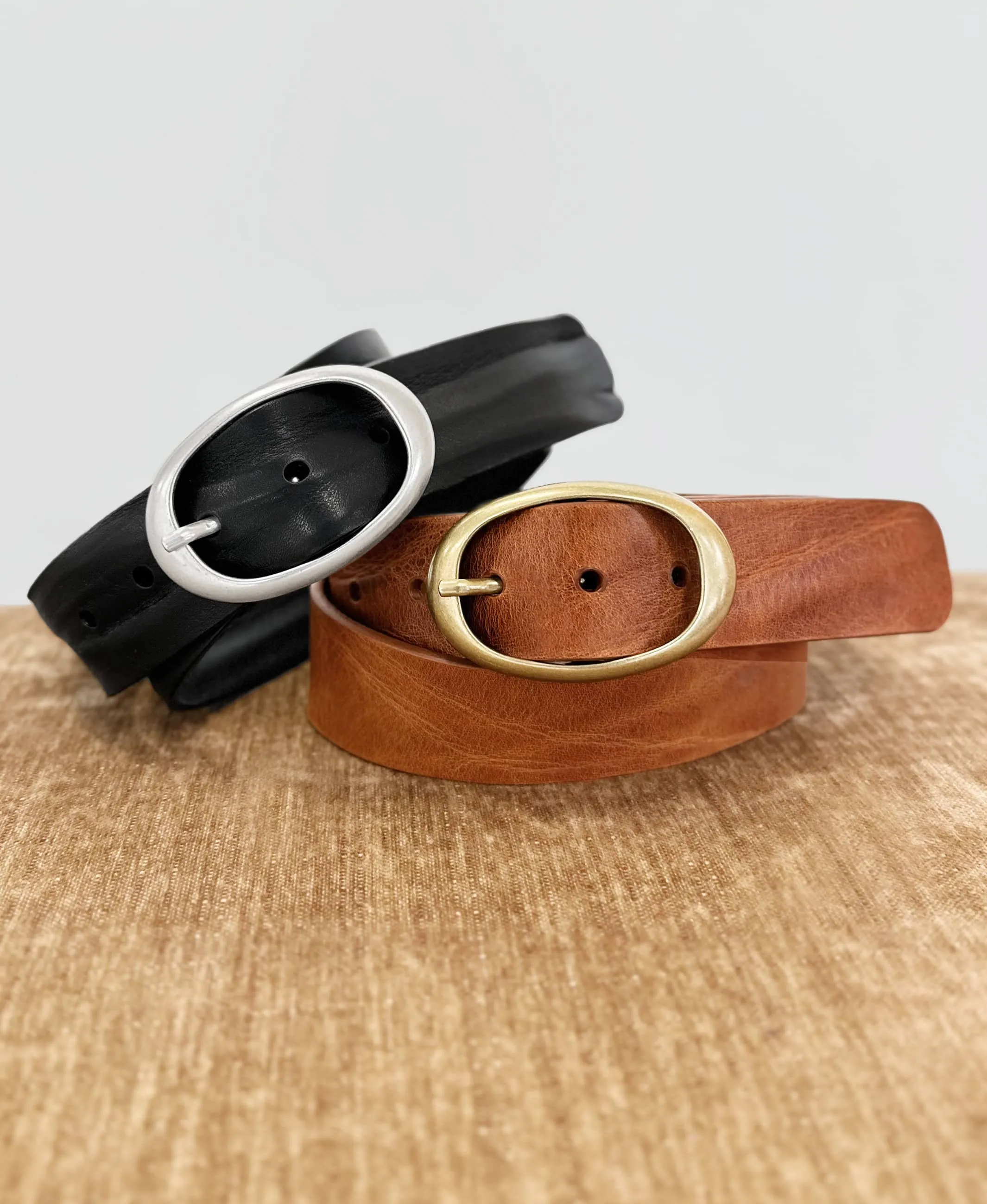 Lowell Skrunchy sold by Brave Leather product image thumbnail 5