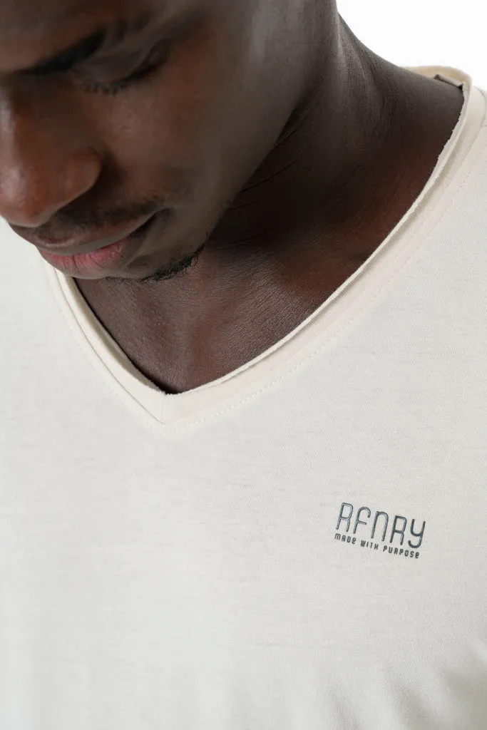 V-Neck T-Shirt _ 141370 _ Cement sold by Refinery product image thumbnail 4