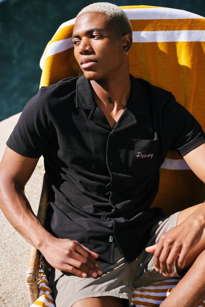 Gladneck Shirt _ 140188 _ Black sold by Refinery product image thumbnail 2
