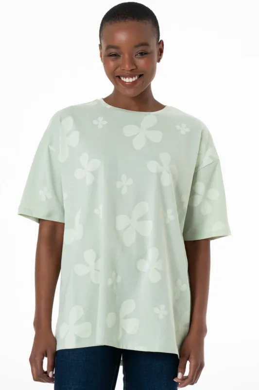 Oversized T-Shirt _ 143203 _ Sage sold by Refinery
