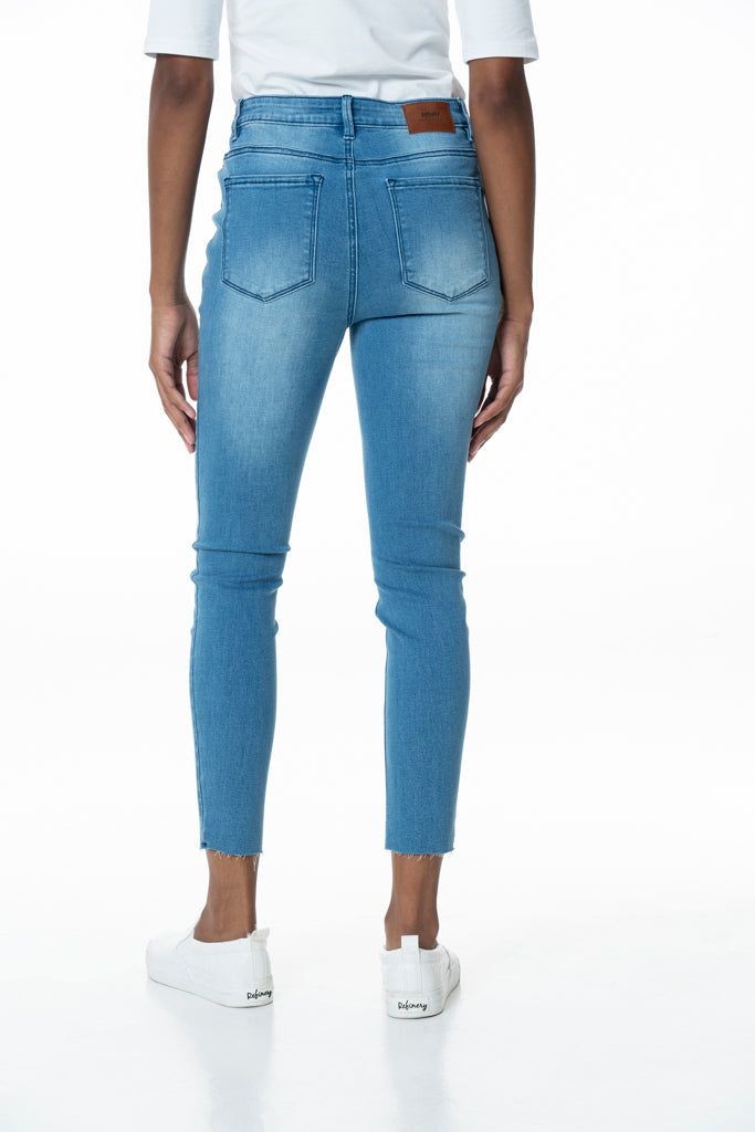 Rf05 Hi-Rise Denim Jeans _ 135024 _ Mid Wash sold by Refinery product image thumbnail 3