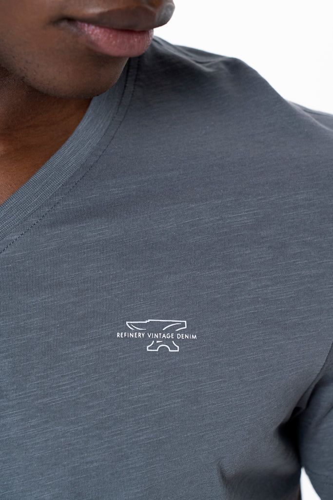V-Neck T-Shirt _ 137175 _ Charcoal sold by Refinery product image thumbnail 4