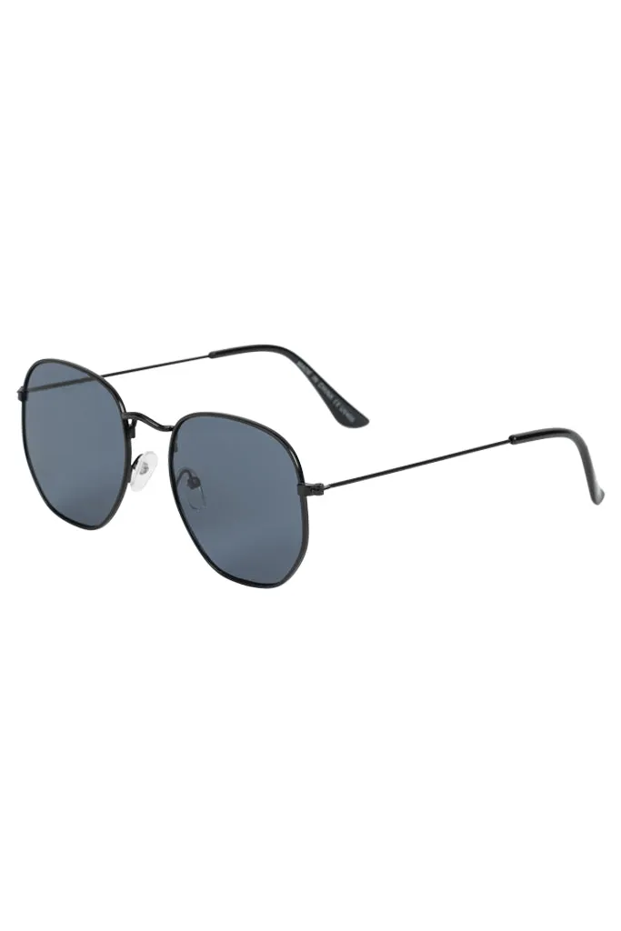 Aviator Sunglasses _ 154085 _ Black sold by Refinery product image thumbnail 2