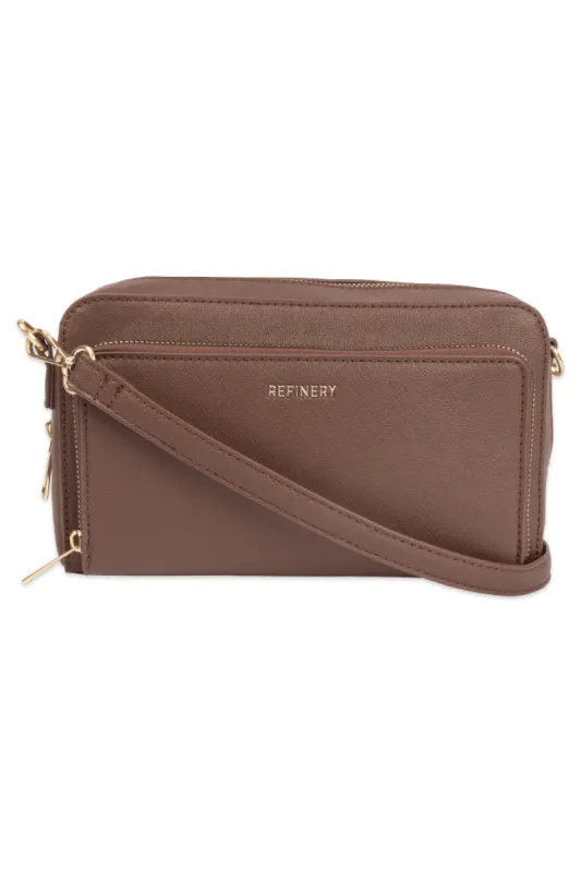 Crossbody Bag _ 153952 _ Chocolate made by Refinery