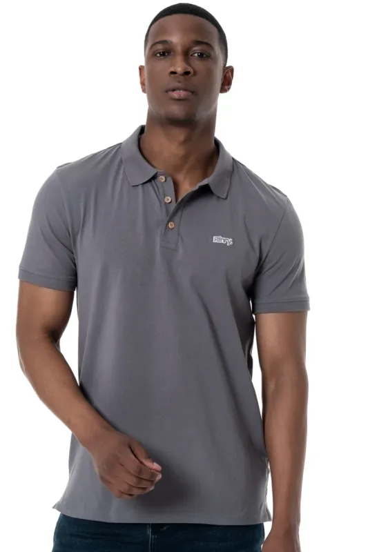 Golfer _ 151884 _ Charcoal sold by Refinery