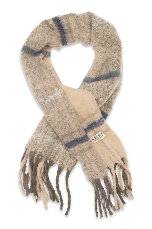 Check Scarf sold by Refinery