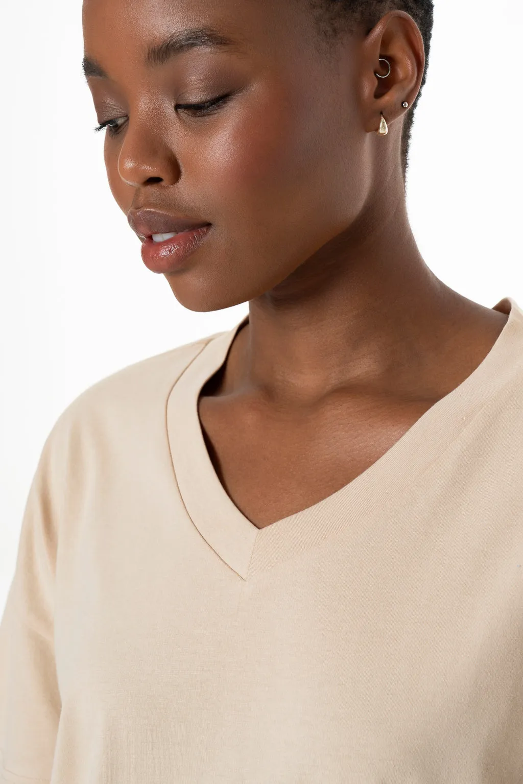 Relaxed T-Shirt _ 143242 _ Beige sold by Refinery product image thumbnail 4