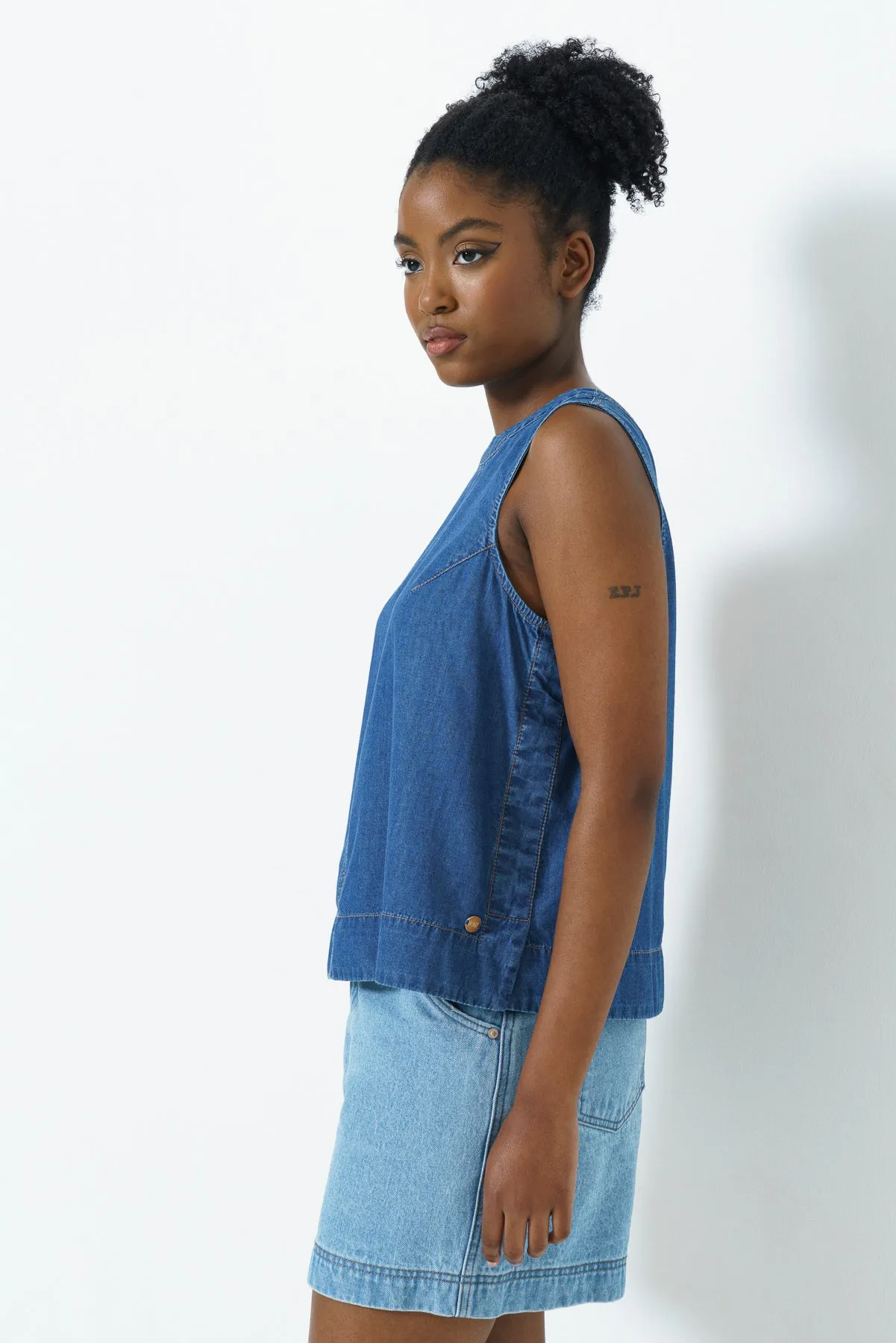 Curved Hem Tank sold by Refinery product image thumbnail 2