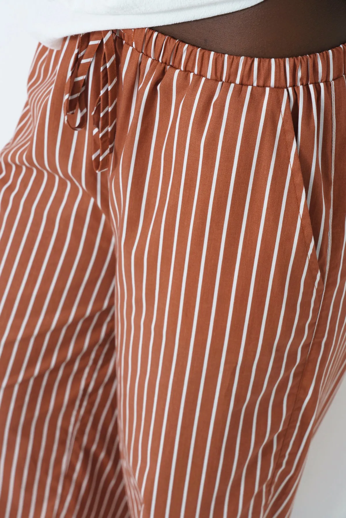 Poplin Wide Leg Pants sold by Refinery product image thumbnail 4