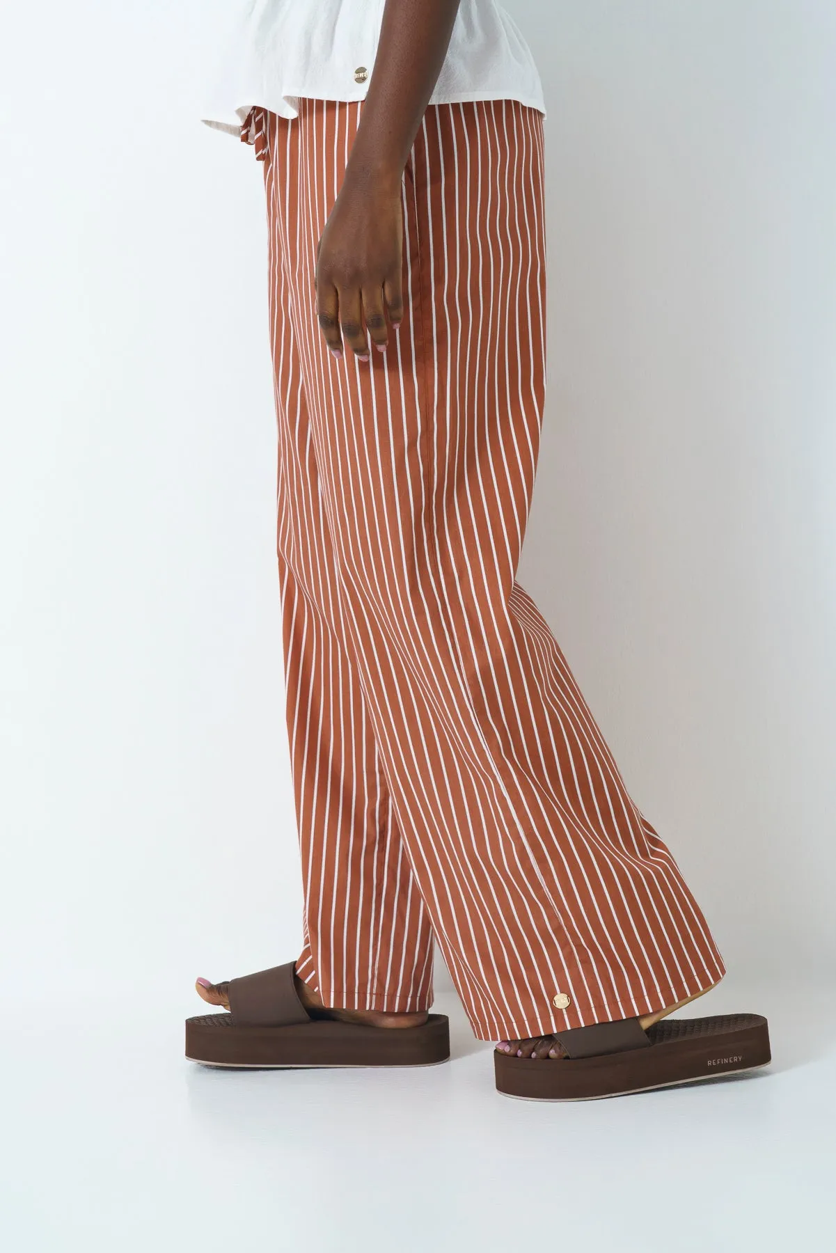 Poplin Wide Leg Pants sold by Refinery product image thumbnail 5