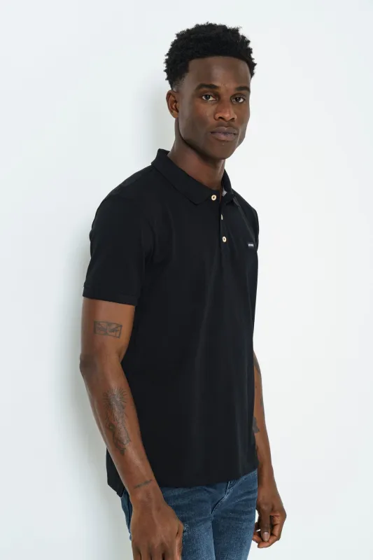 Pique Golfer sold by Refinery