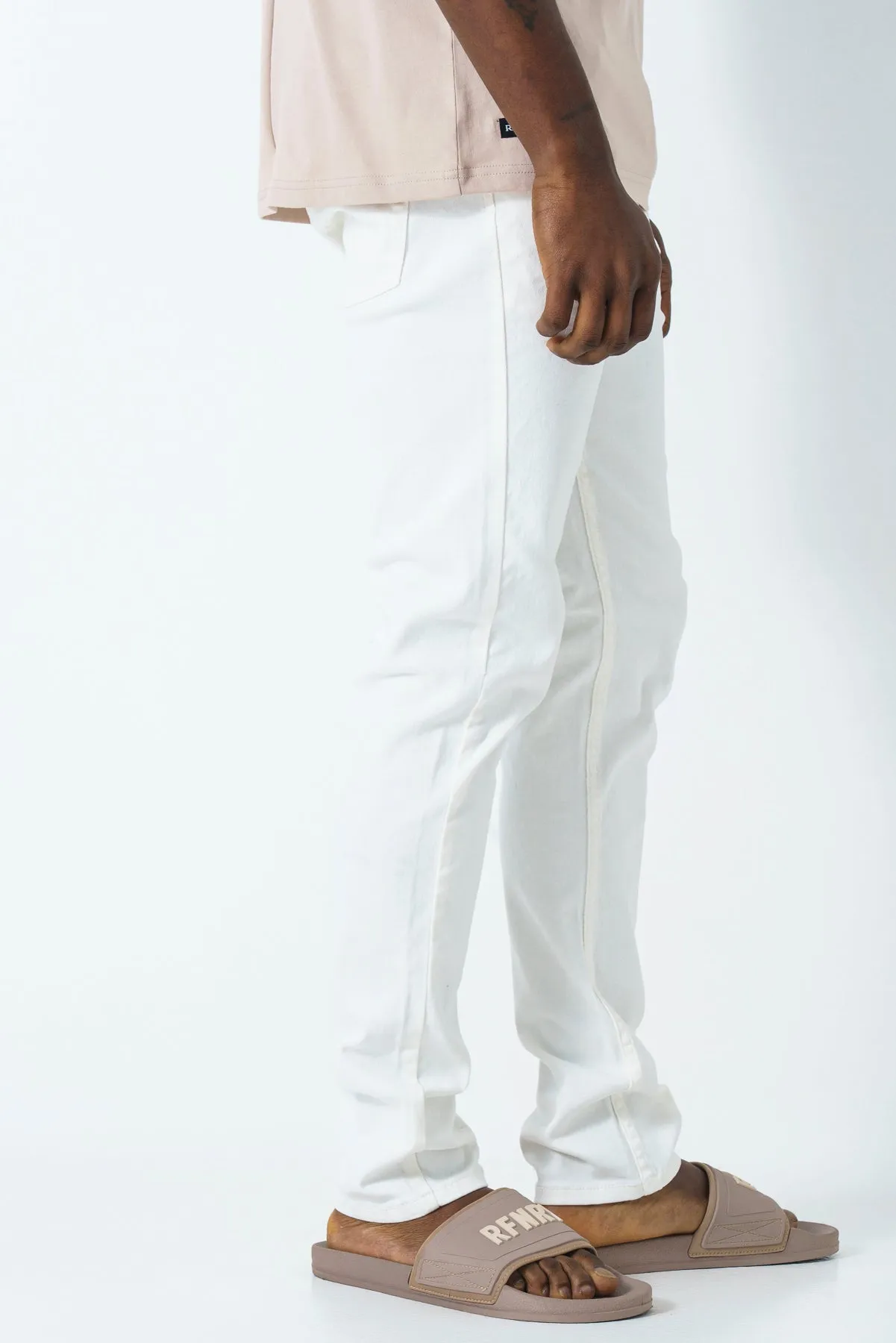 Rf02 White Denim Jeans sold by Refinery product image thumbnail 4