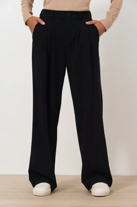 Wide Leg Pants made by Refinery