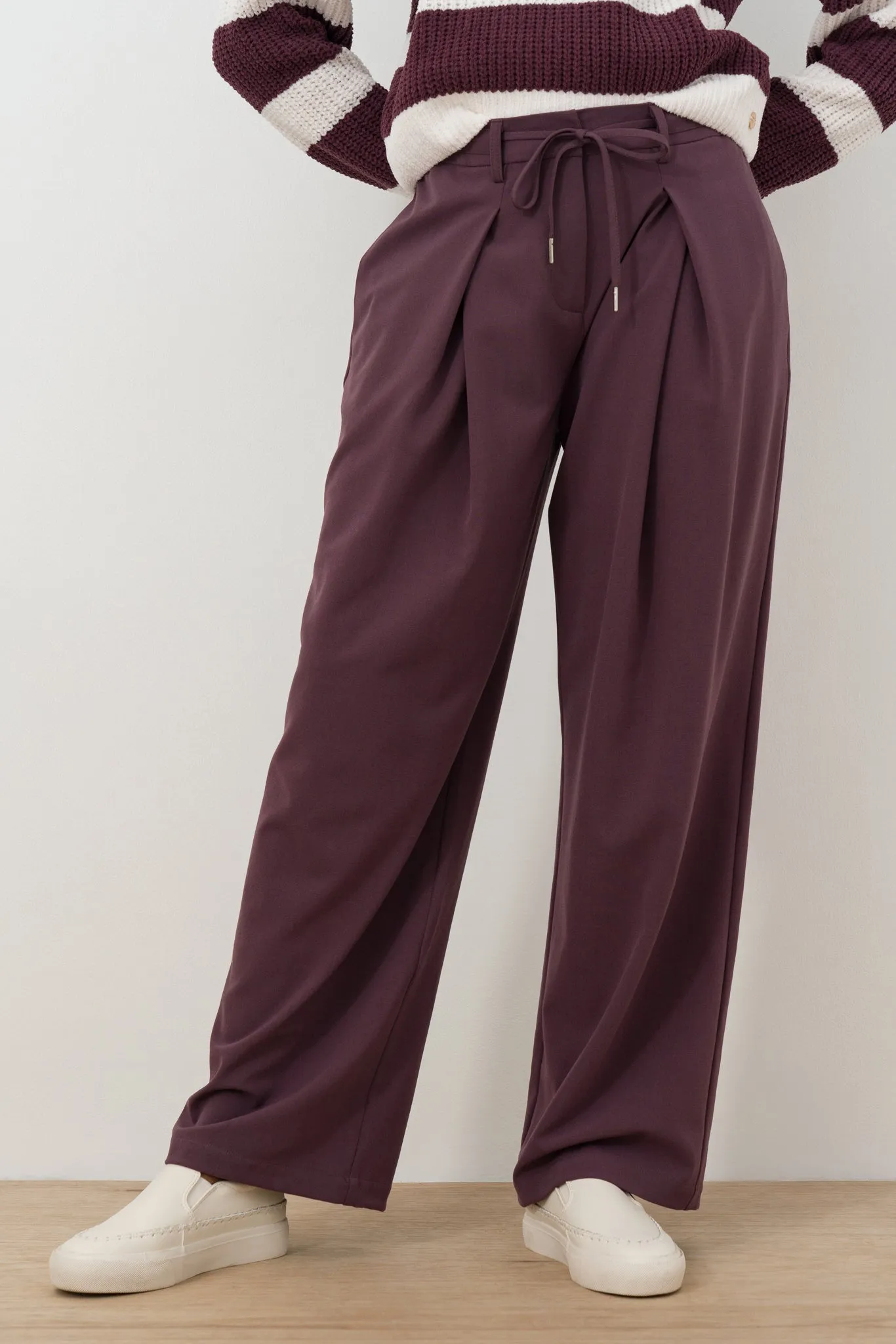Wide Leg Pants sold by Refinery product image thumbnail 2