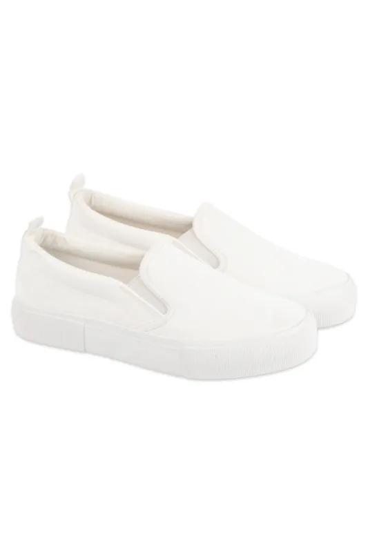 Slip-On Sneaker _ 147316 _ White sold by Refinery