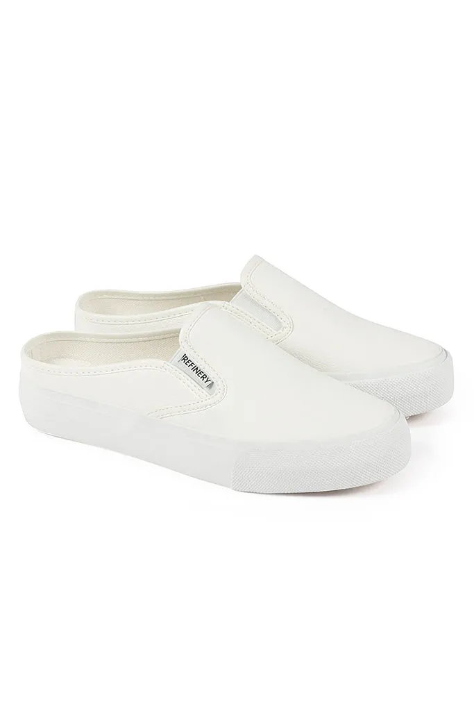 Slip-On Mule _ 141712 _ White sold by Refinery