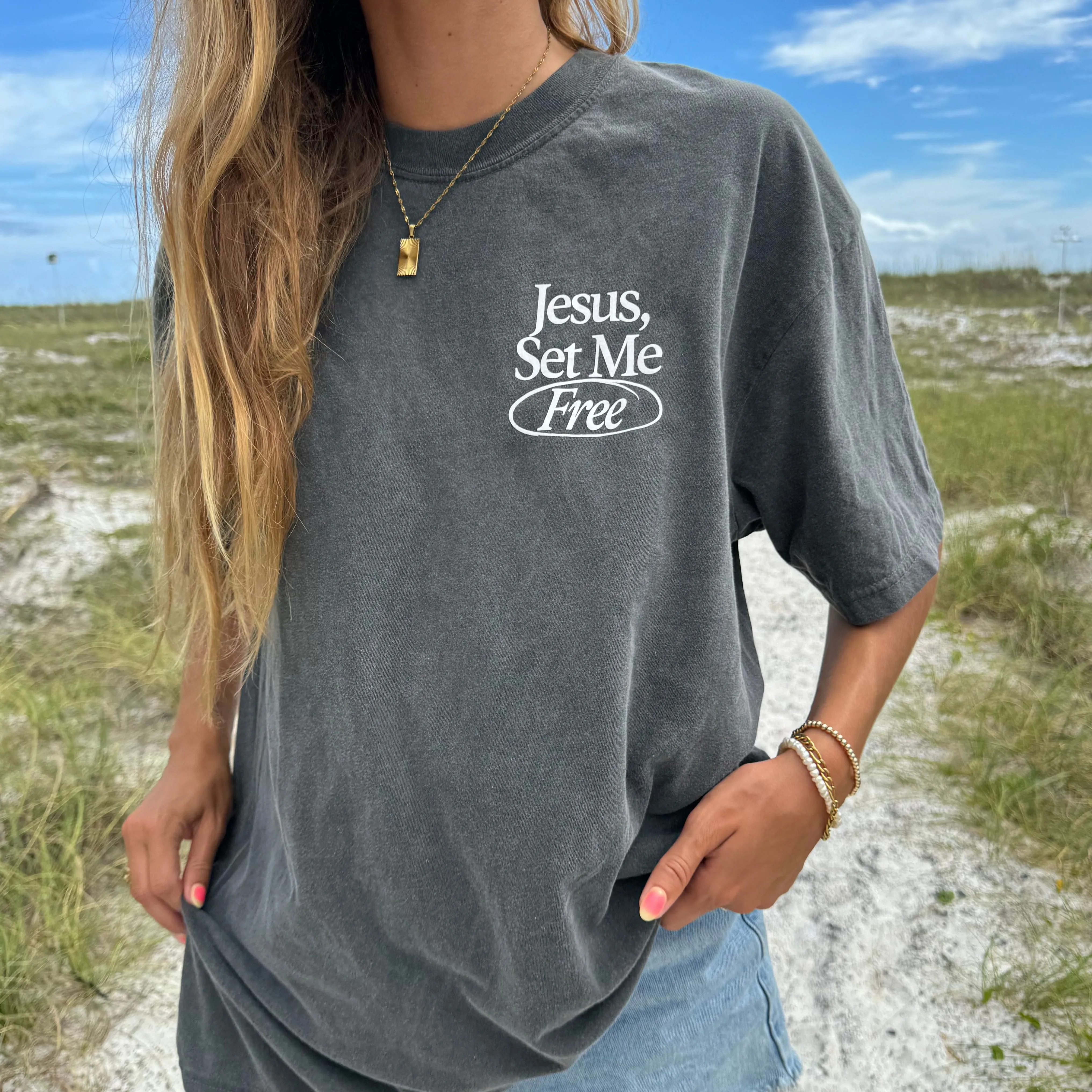 NEW! | JESUS SET ME FREE" PREMIUM COMFORT COLOR TEE | PEPPER sold by He Would Love First product image thumbnail 3