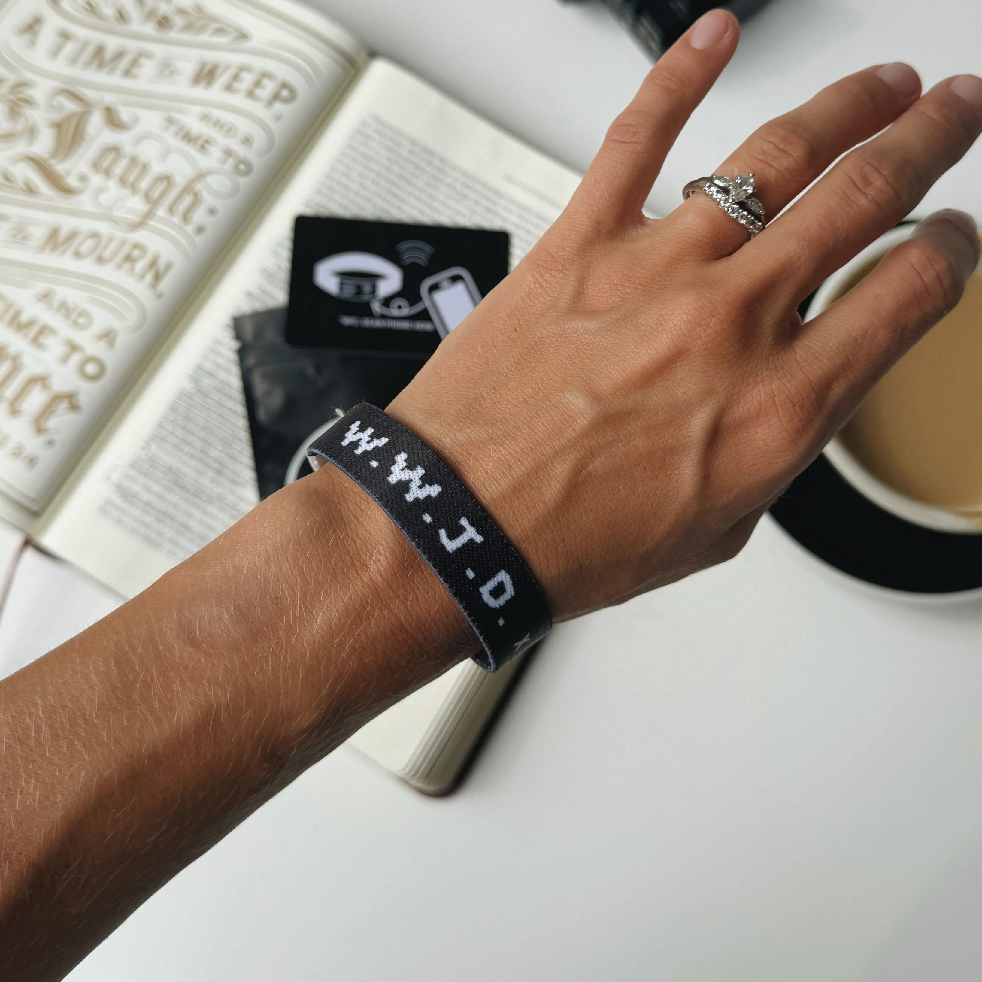 NEW! | DAILY BIBLE VERSE "WWJD X HWLF" BRACELET | BLACK sold by He Would Love First product image thumbnail 4