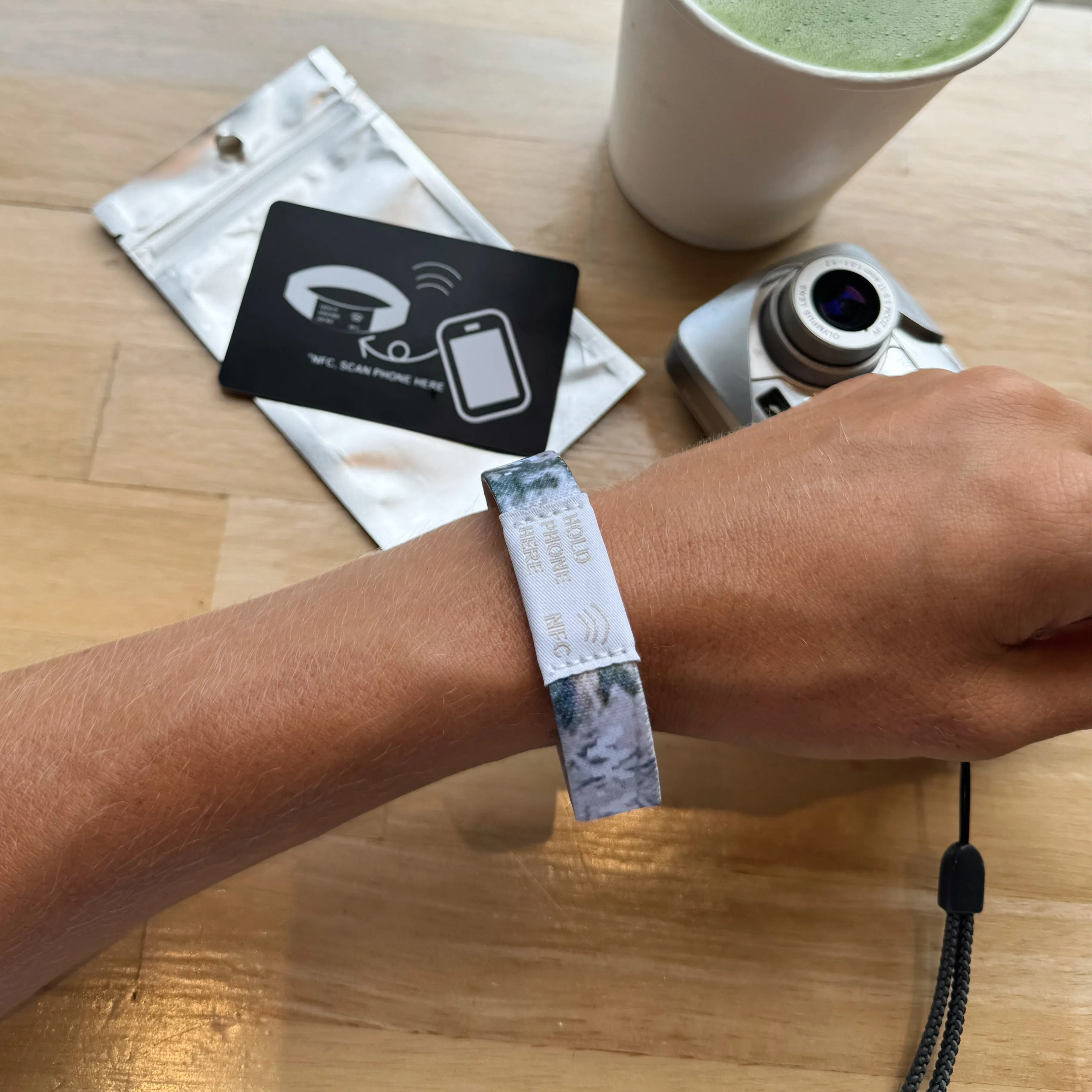 NEW! | DAILY BIBLE VERSE "WWJD X HWLF" BRACELET | LIGHT CAMO sold by He Would Love First product image thumbnail 3