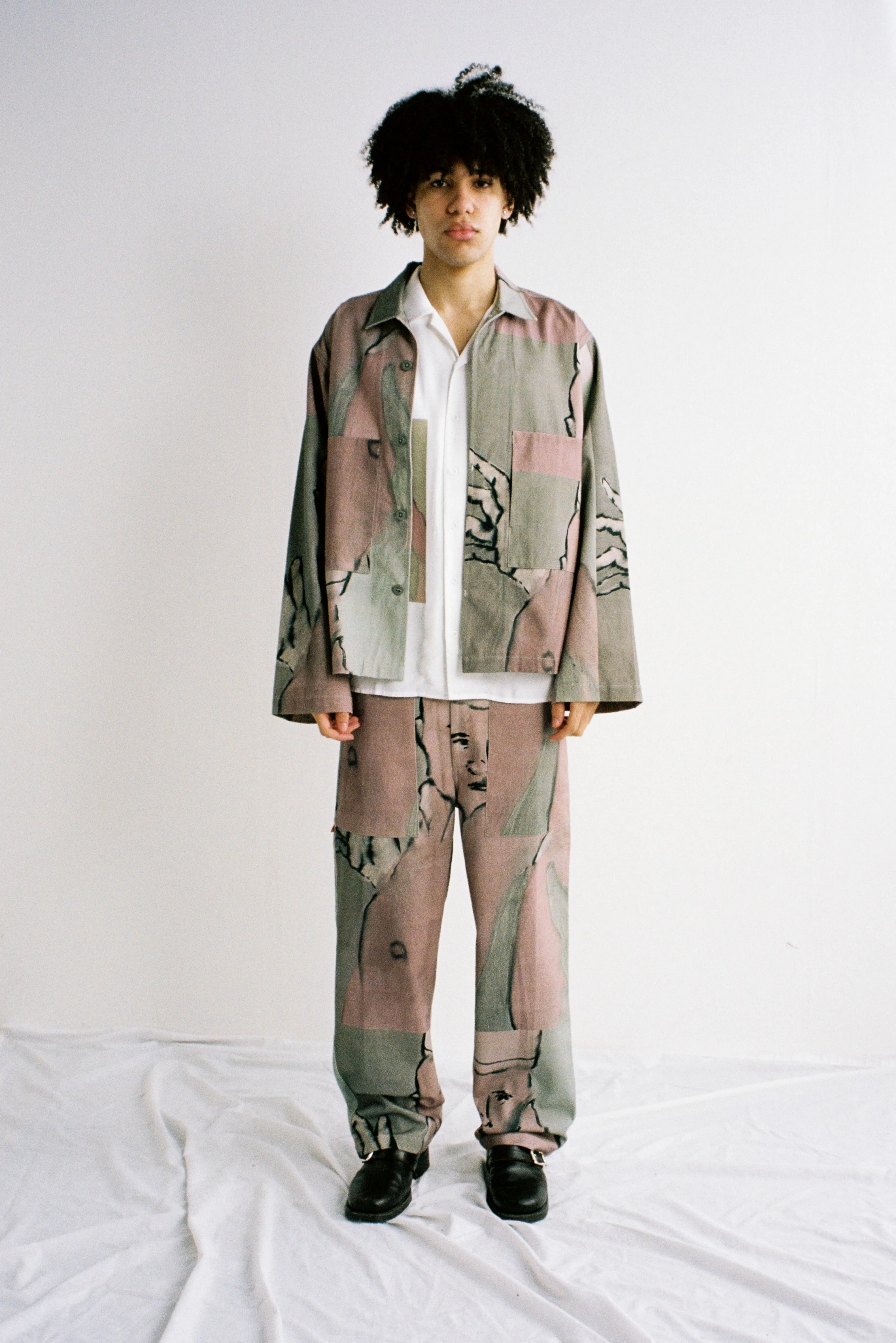 Rothel Pleated Jacket sold by Junglesjungles product image thumbnail 2