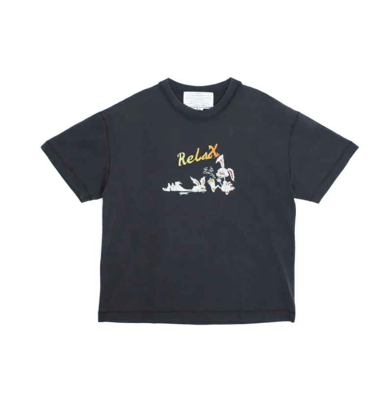 Relax Vintage Wash Reversible Tee Black made by Junglesjungles