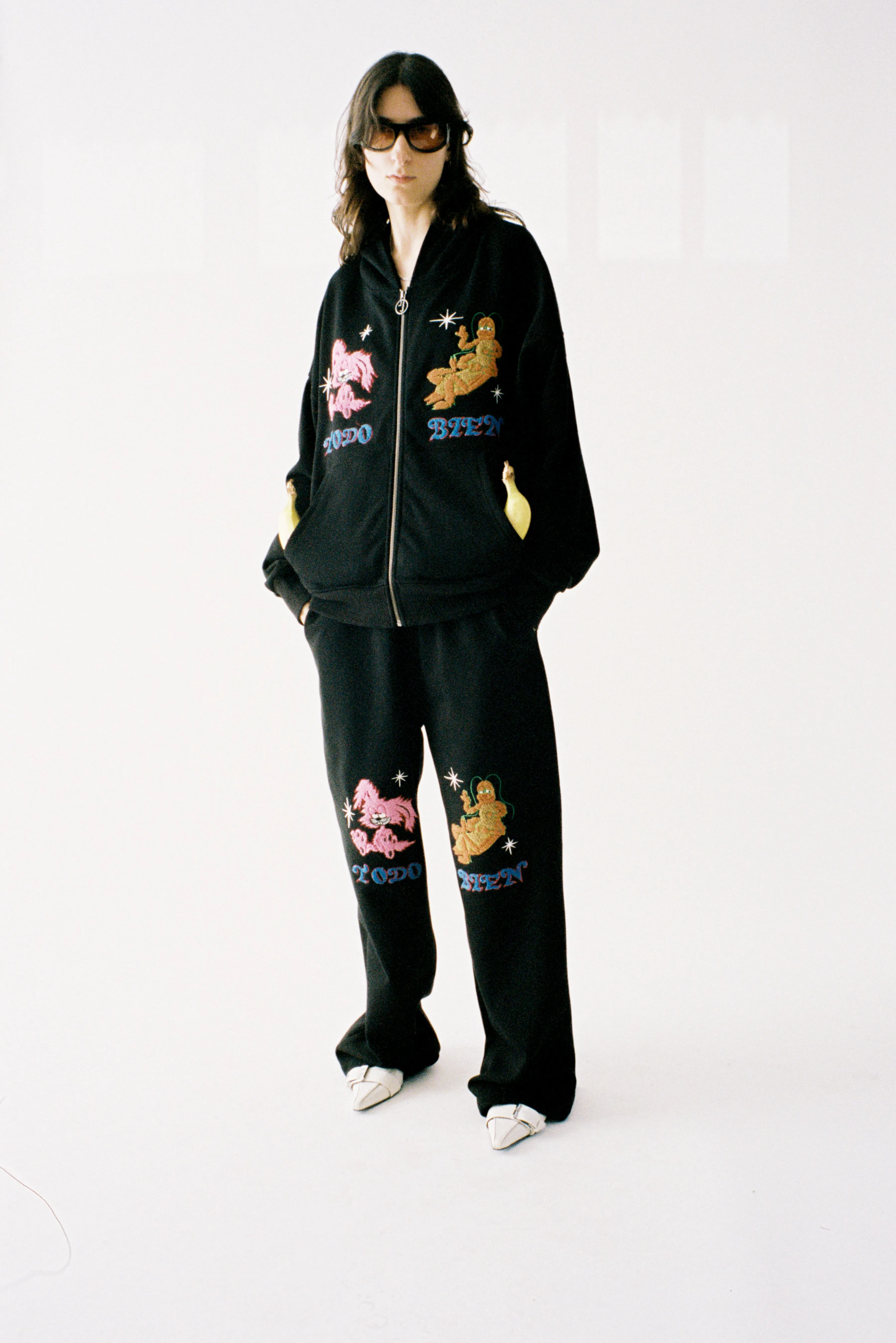 Todo Bien Zip Hoodie sold by Junglesjungles product image thumbnail 2