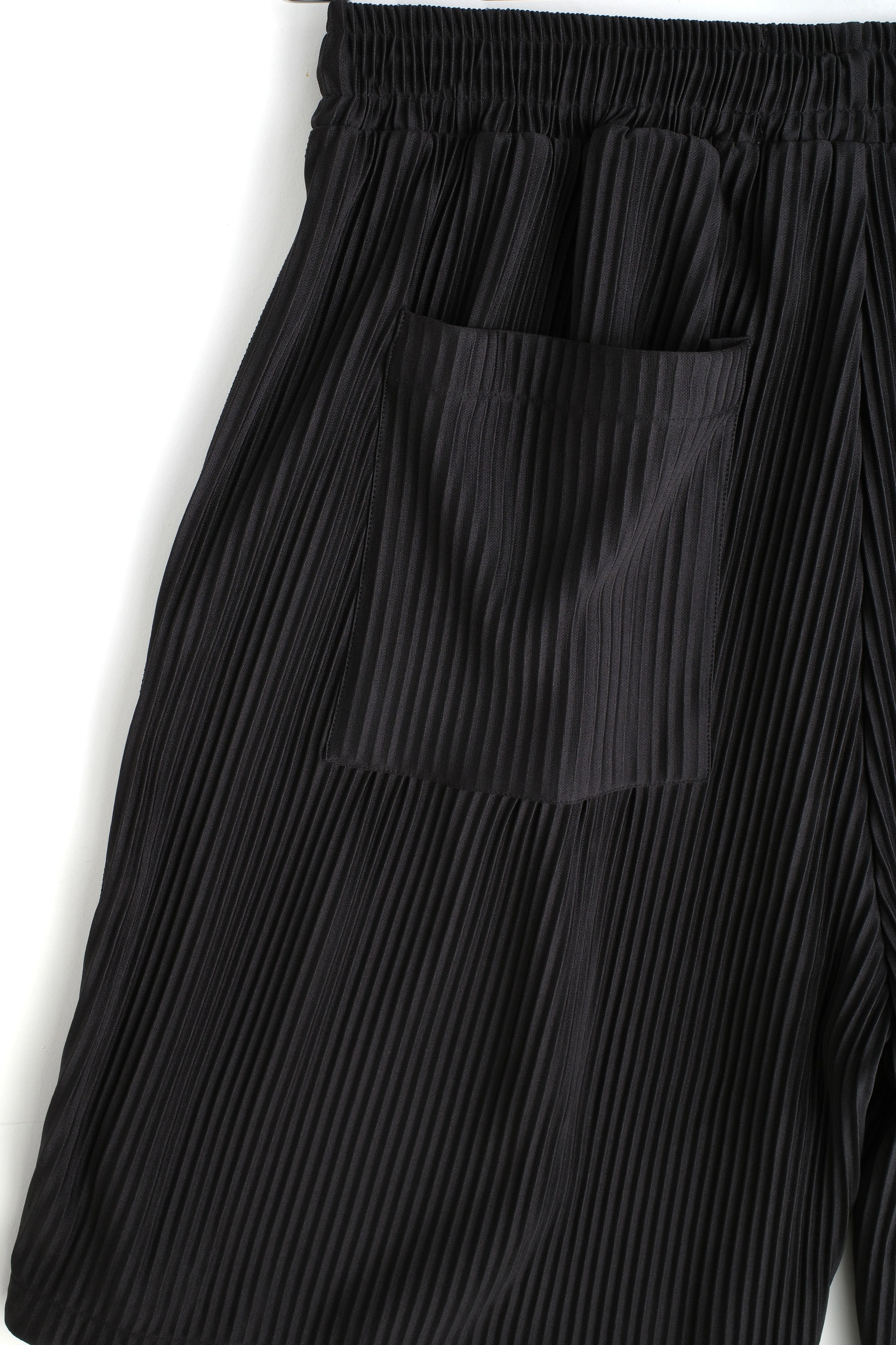 Pleats Pant sold by Junglesjungles product image thumbnail 5