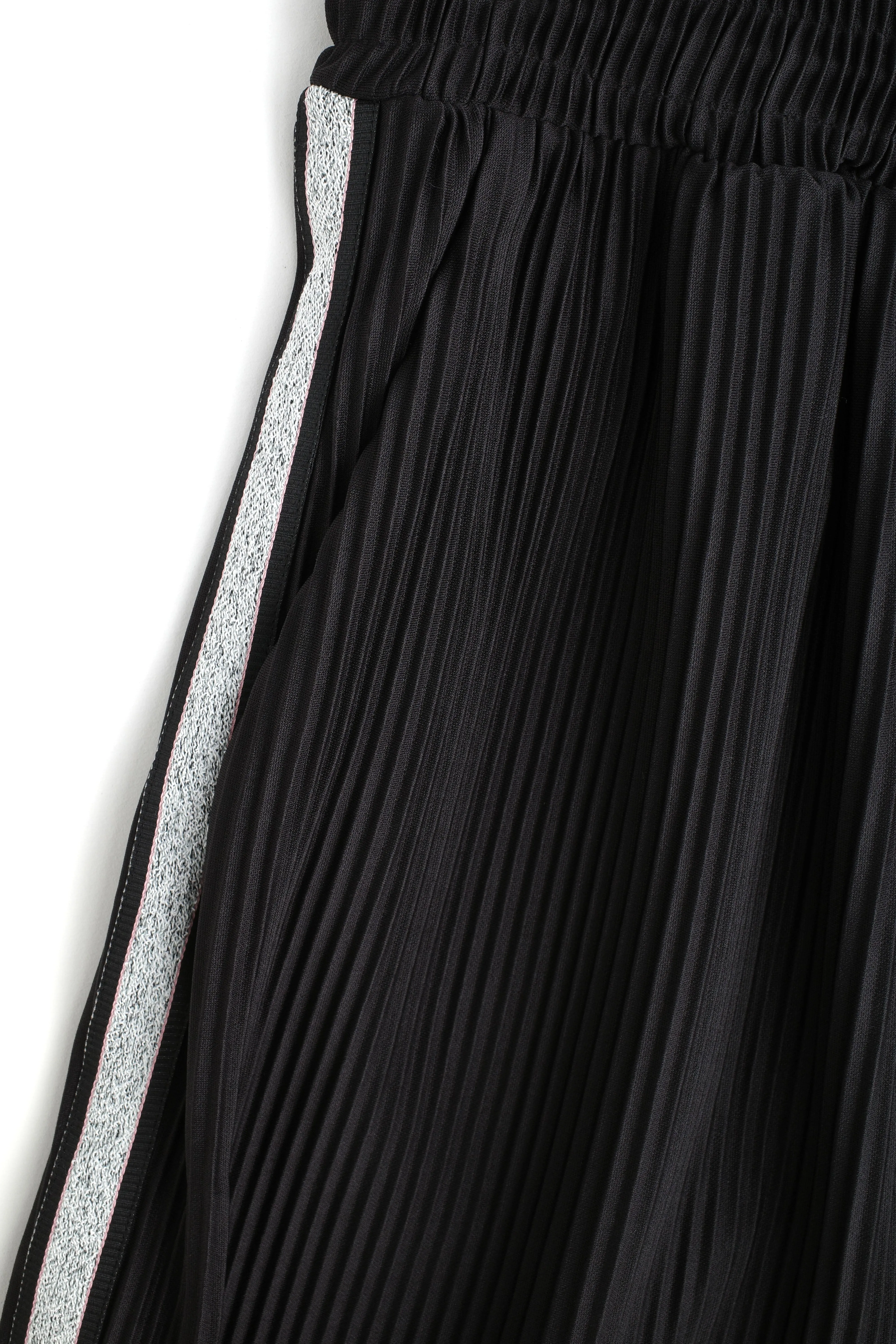 Pleats Pant sold by Junglesjungles product image thumbnail 3