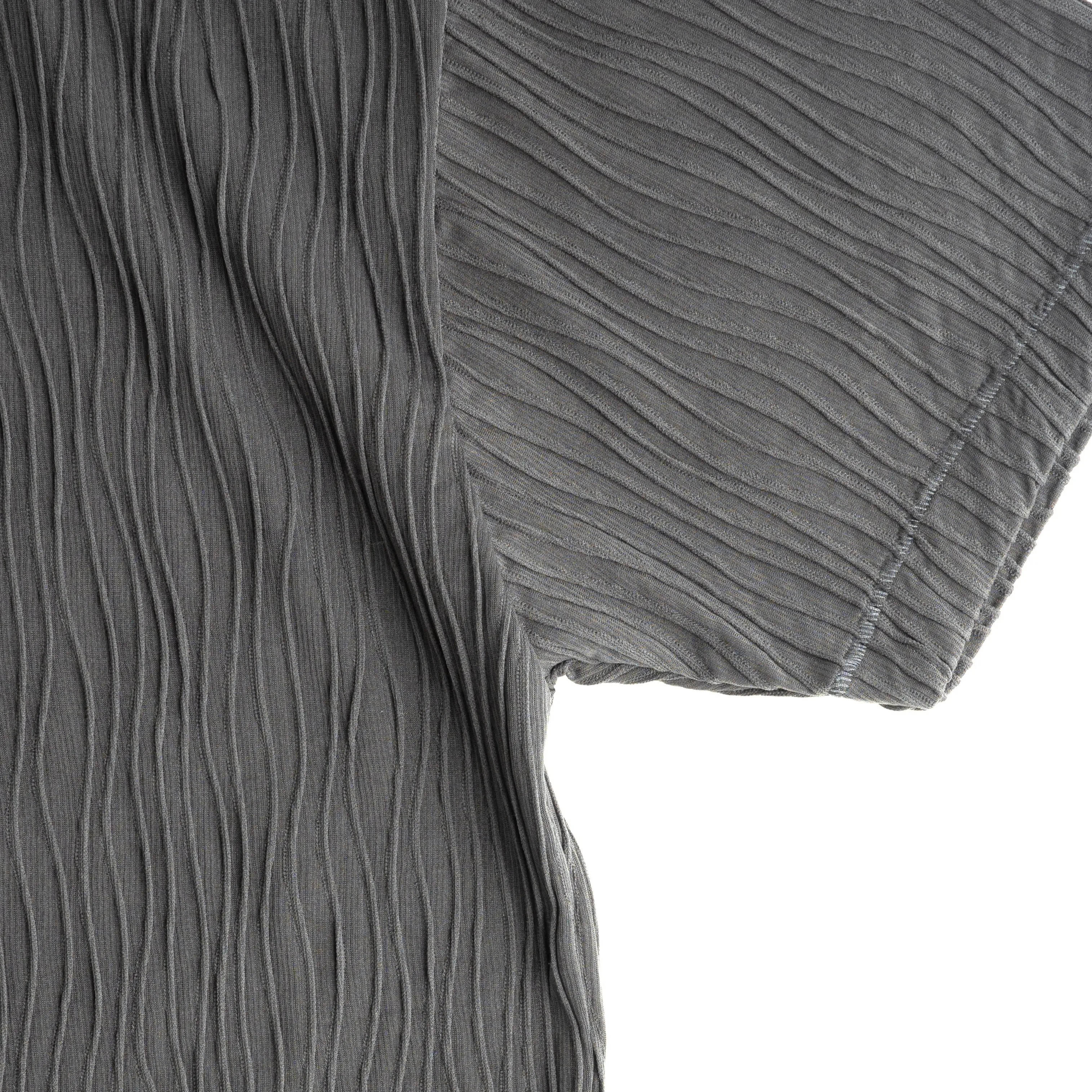 WAVY TEE sold by Junglesjungles product image thumbnail 2