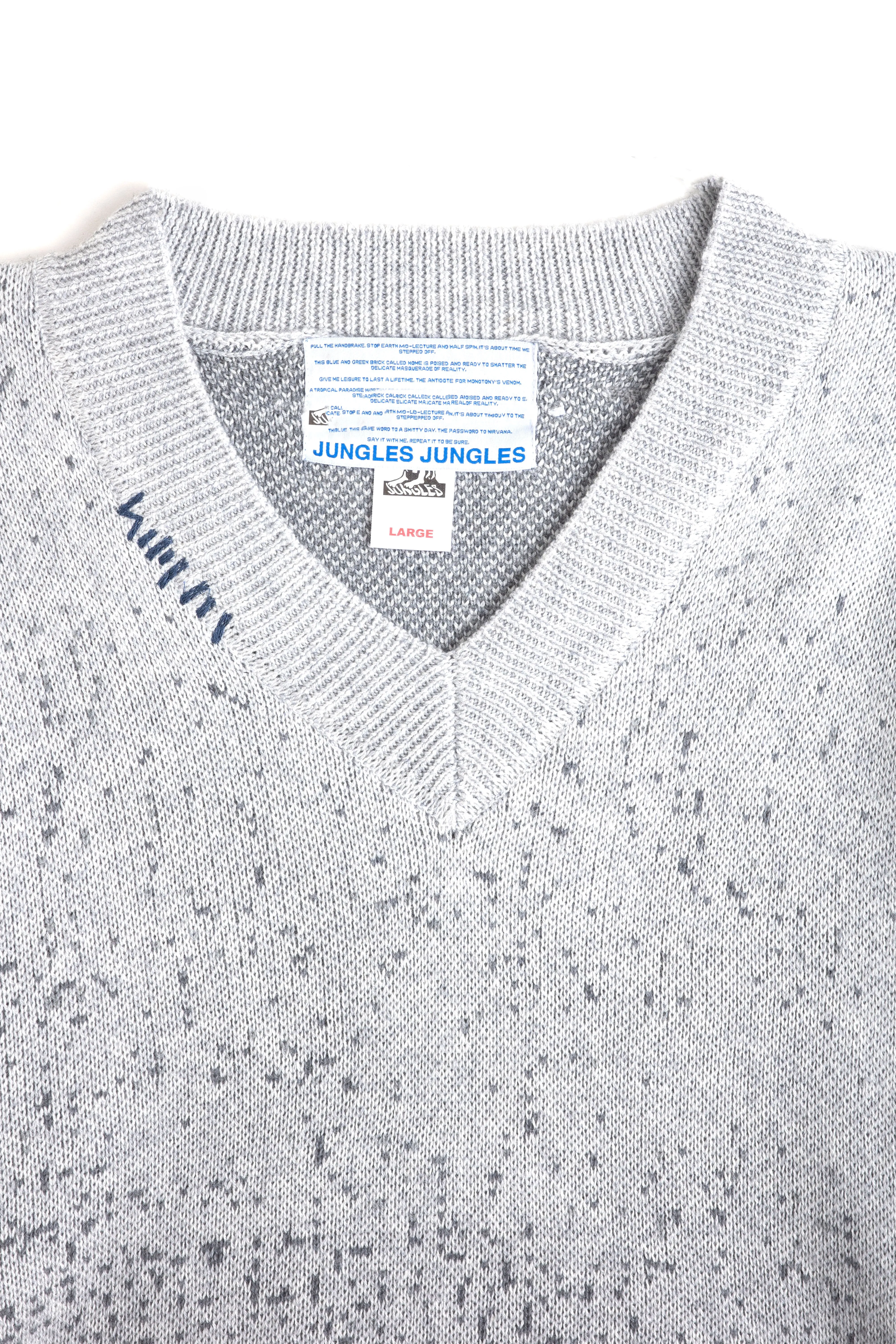 SPECKLE V-NECK SWEATER GREY sold by Junglesjungles product image thumbnail 2