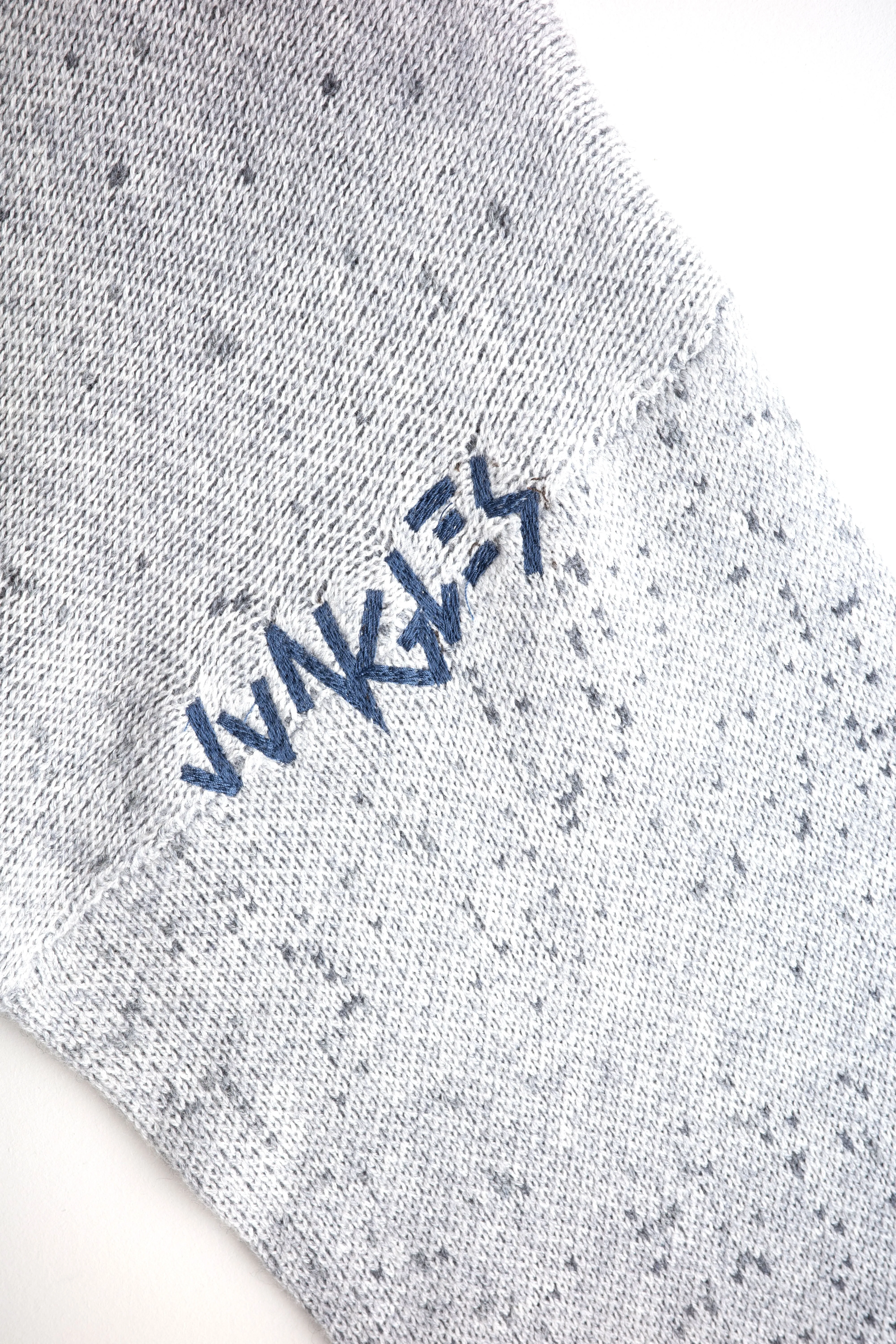 SPECKLE V-NECK SWEATER GREY sold by Junglesjungles product image thumbnail 5