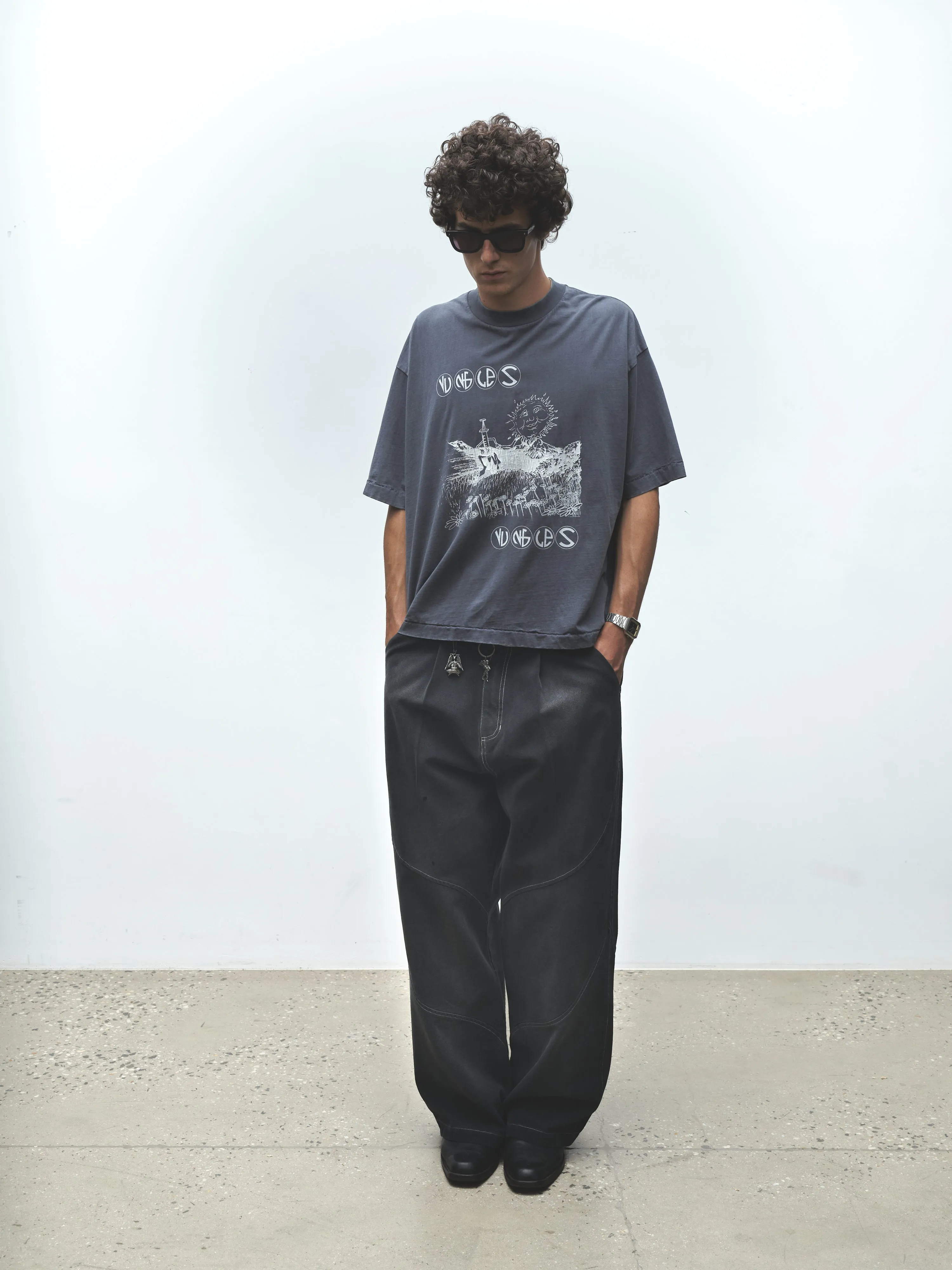 FIELD OF DAISIES TEE sold by Junglesjungles product image thumbnail 3