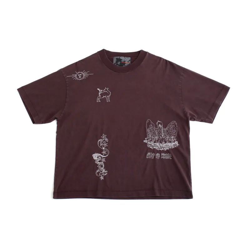 LIFE IS MAGICK TEE-VINTAGE BROWN made by Junglesjungles