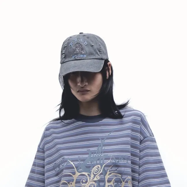 READ MORE BOOKS VINTAGE CAP sold by Junglesjungles product image thumbnail 3