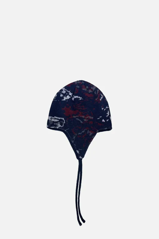 Static Tie Up Beanie made by Junglesjungles