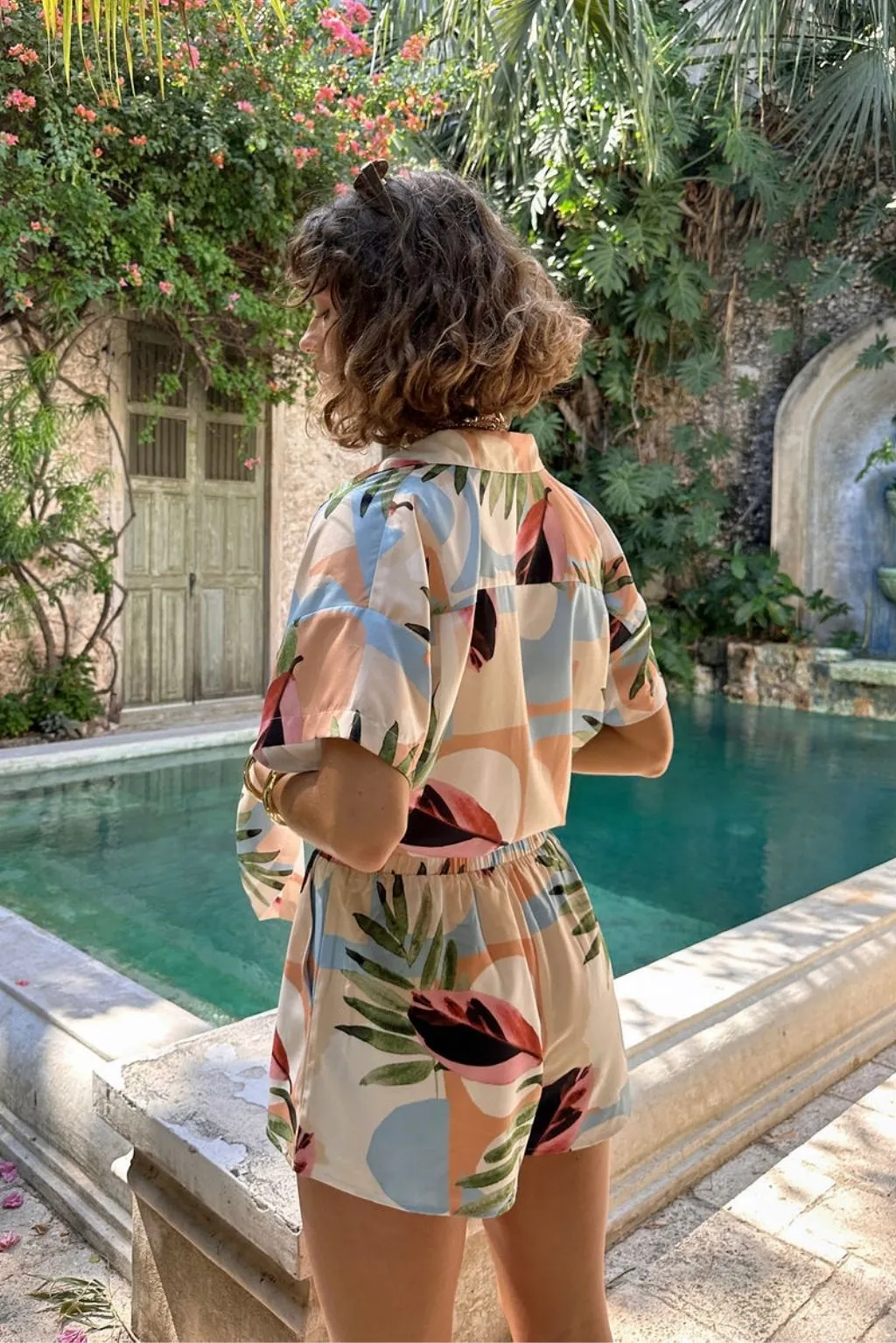 Mai Tai Hawaiian Print Button Up sold by 12th Tribe product image thumbnail 2