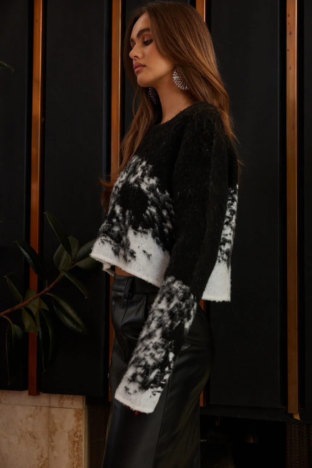 Jane Black and White Cropped Sweater sold by 12th Tribe product image thumbnail 3